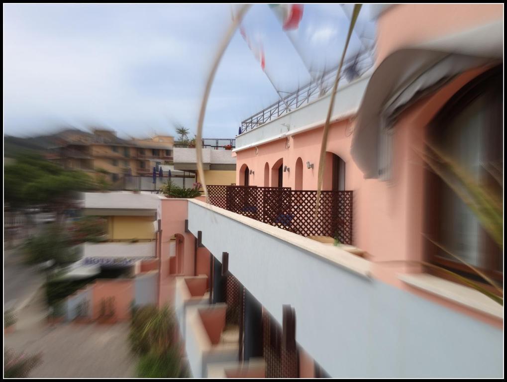 Hotel Mistral マリーナ・ディ・カンポ エクステリア 写真